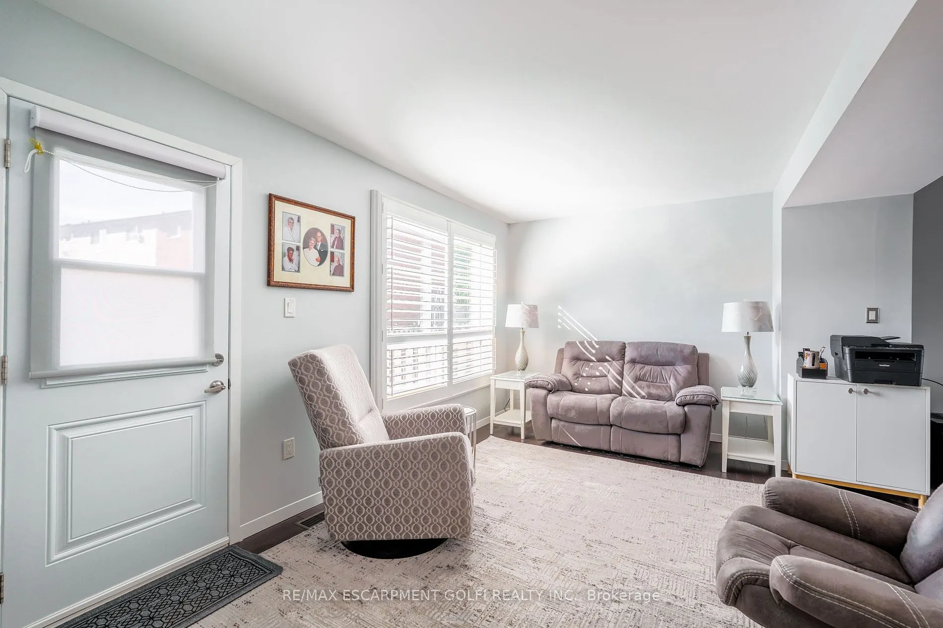 202 LAVINA Cres, #10