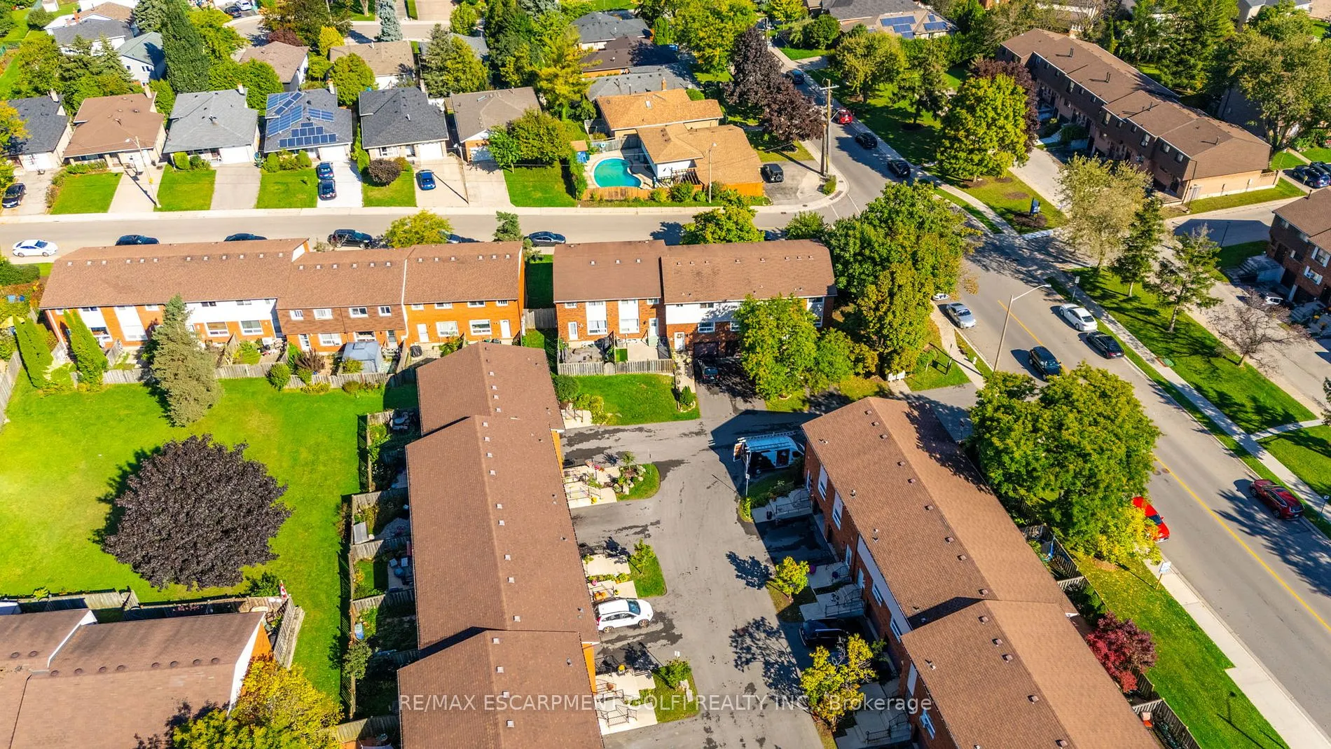 202 LAVINA Cres, #10