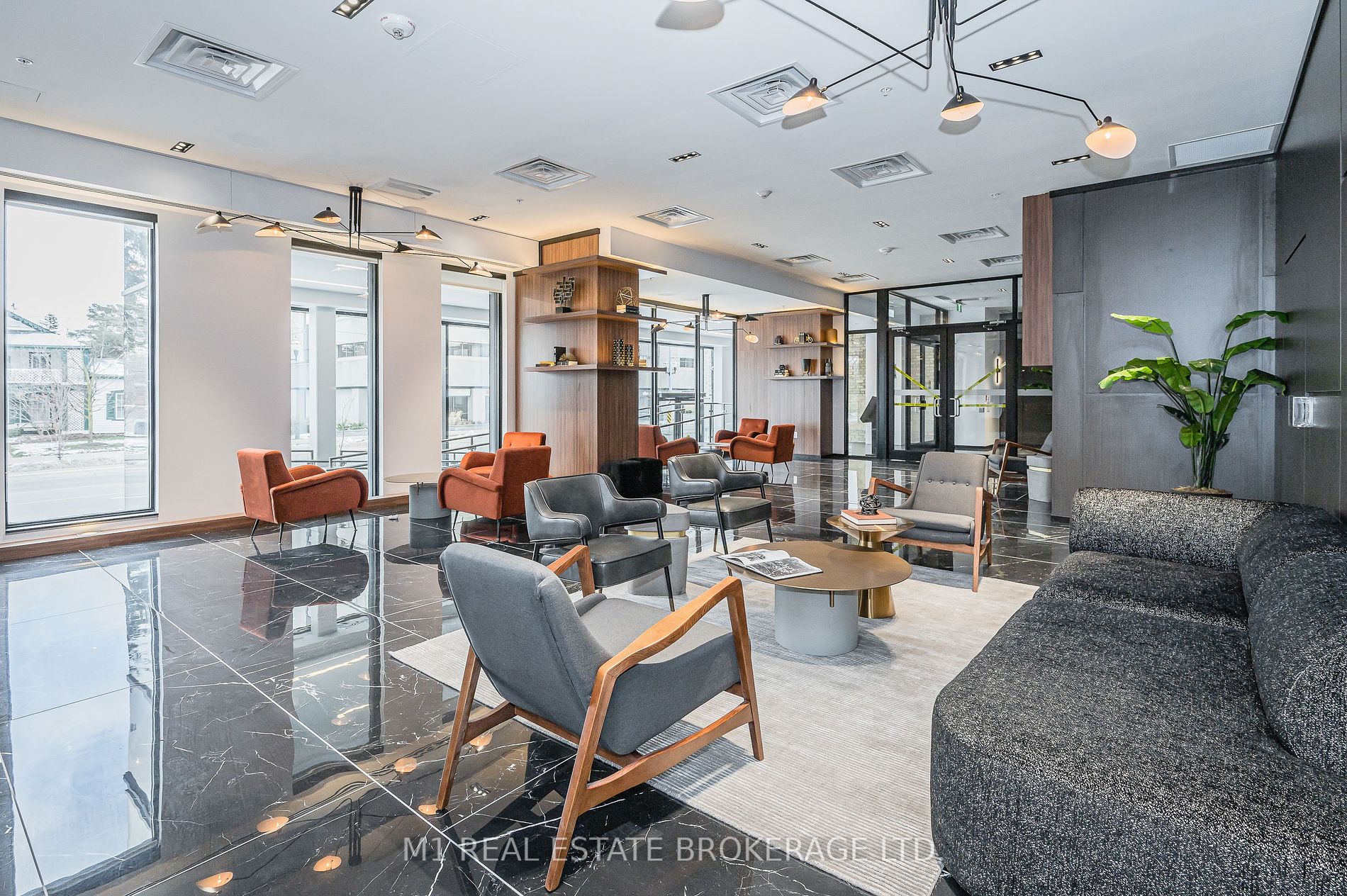 181 King St S, #1503