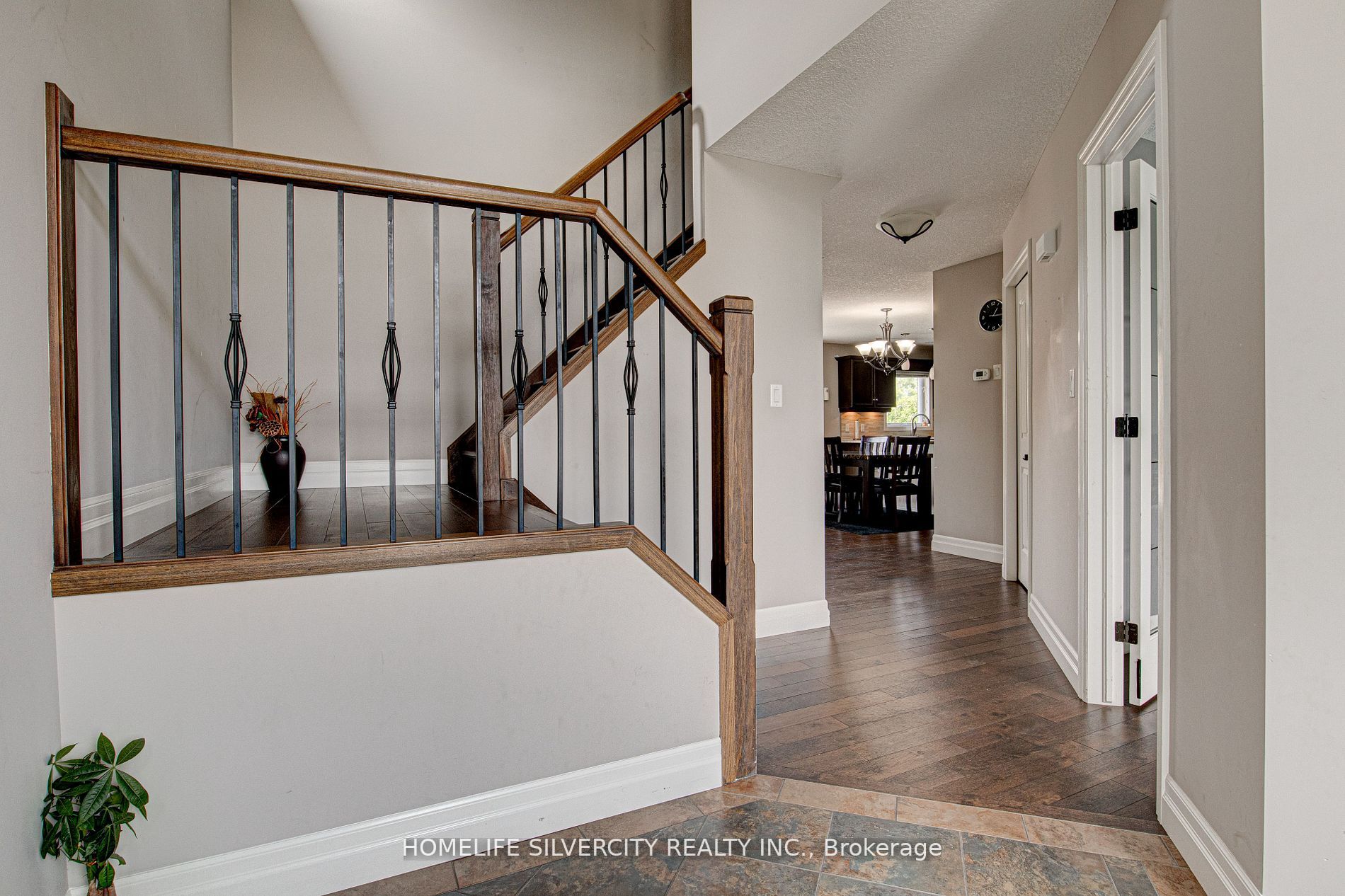 505 Lakeview Dr