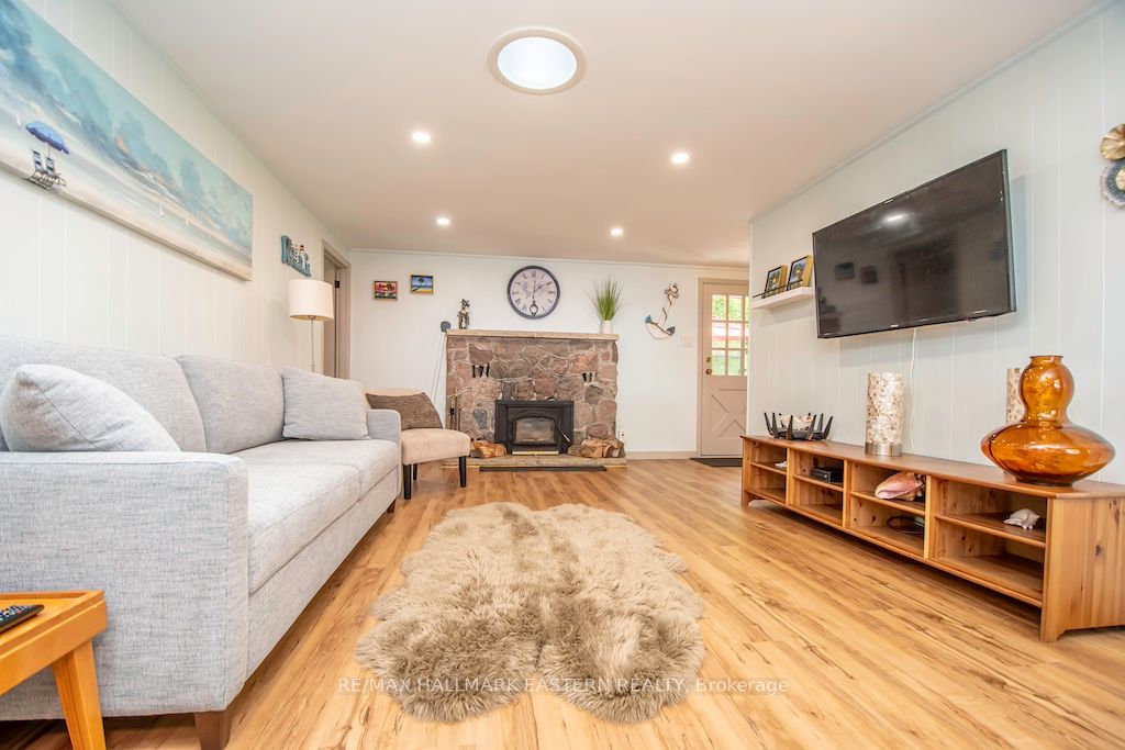 26 Manitou Lane