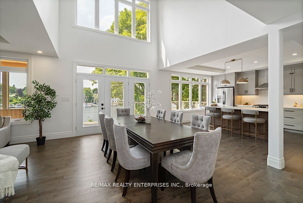 125 Villeneuve Dr