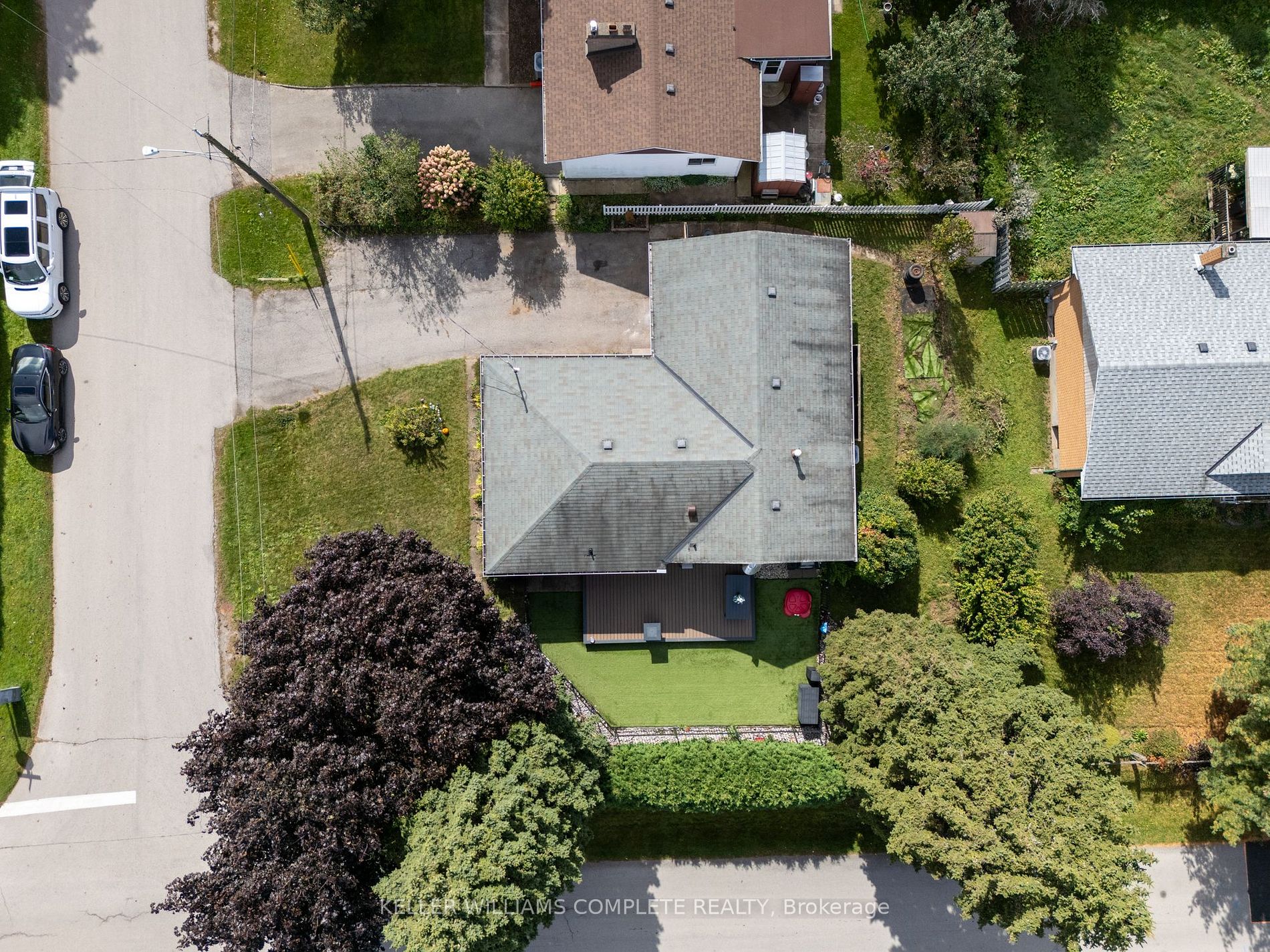 2 Brentwood Rd