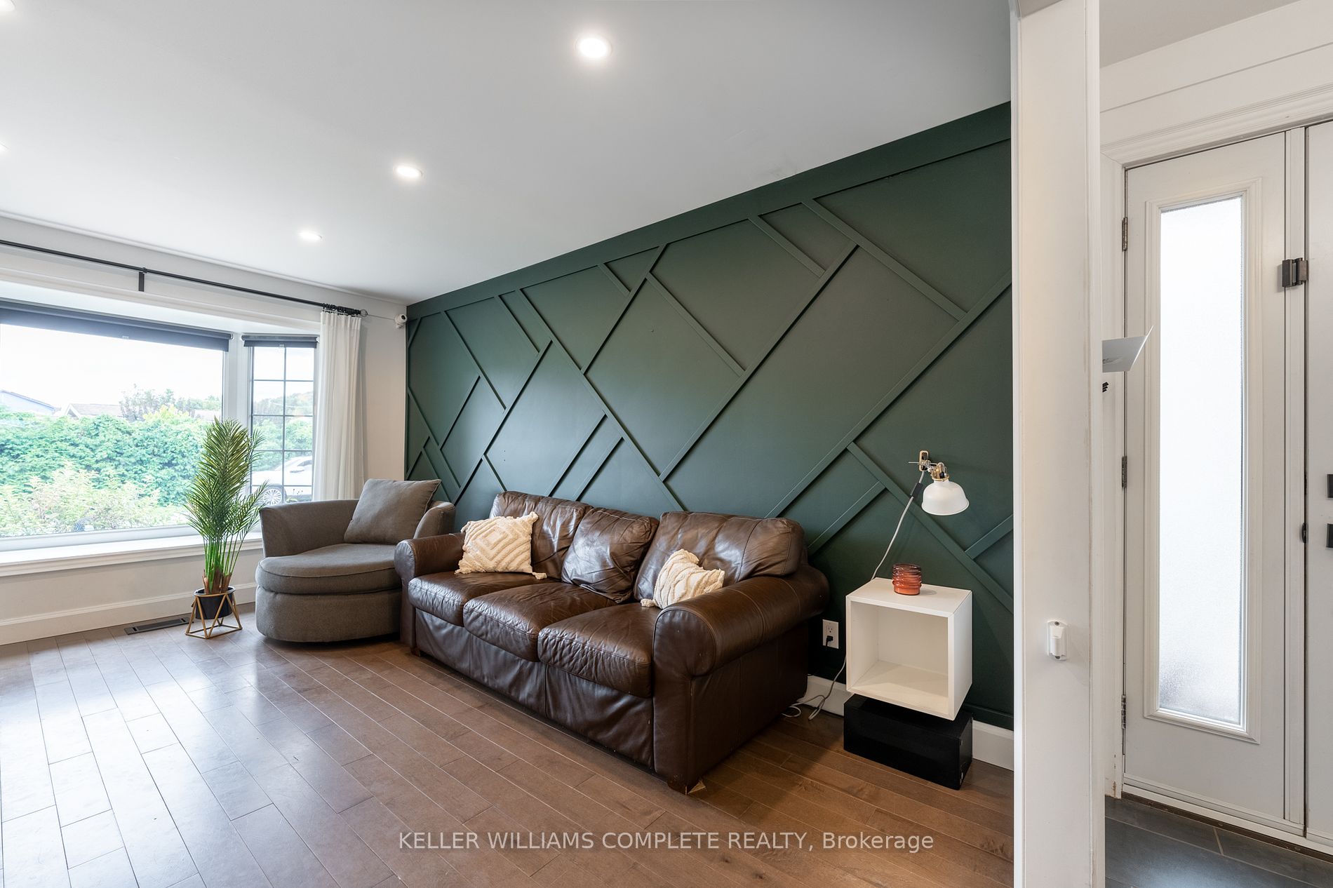 2 Brentwood Rd