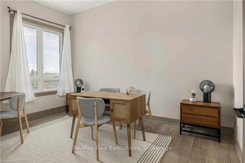 820 GARDINERS Rd, #519