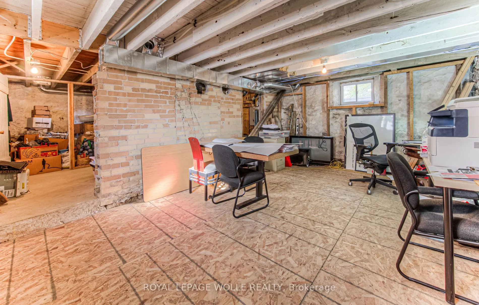 45 Princess St E