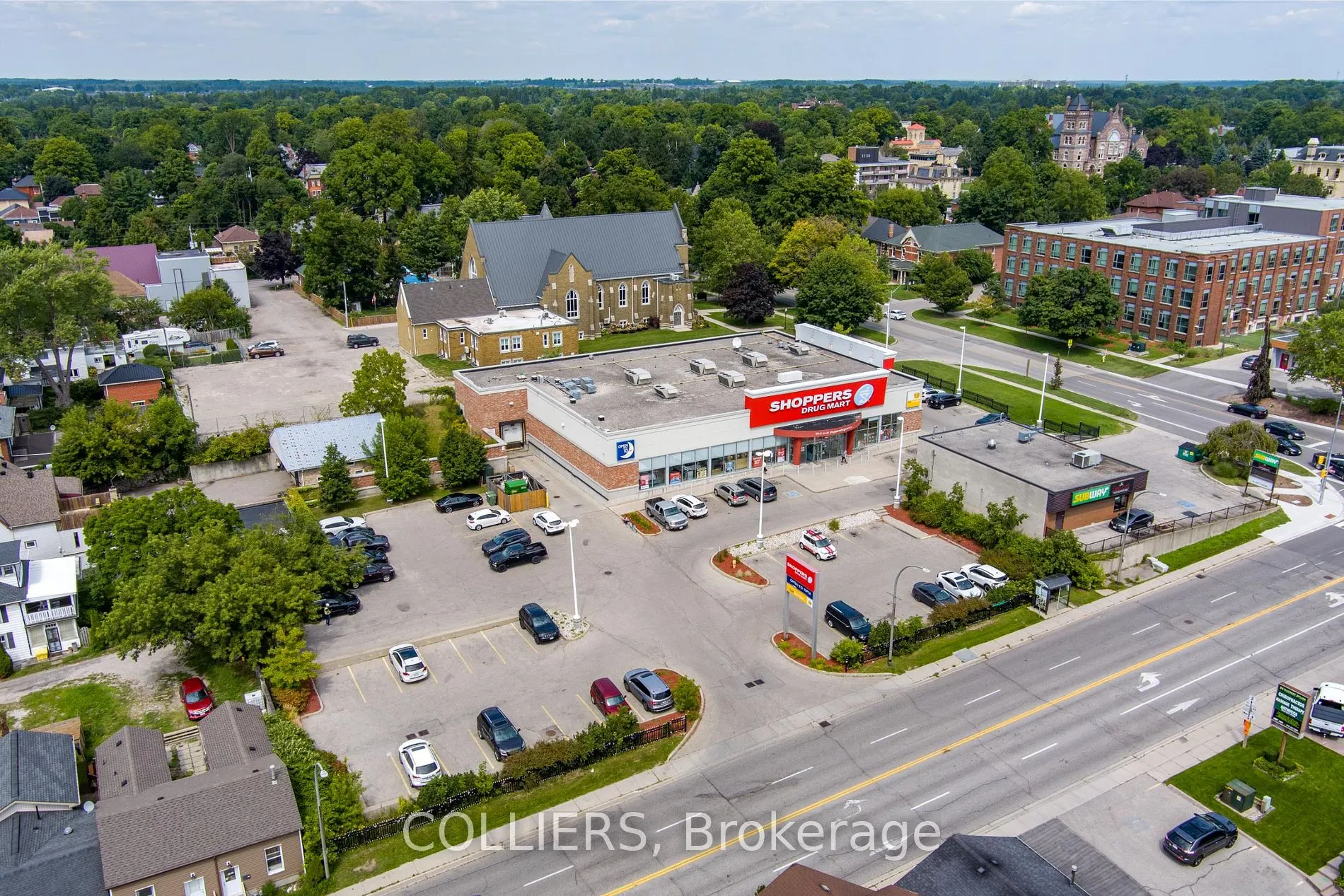 333 Dundas Street