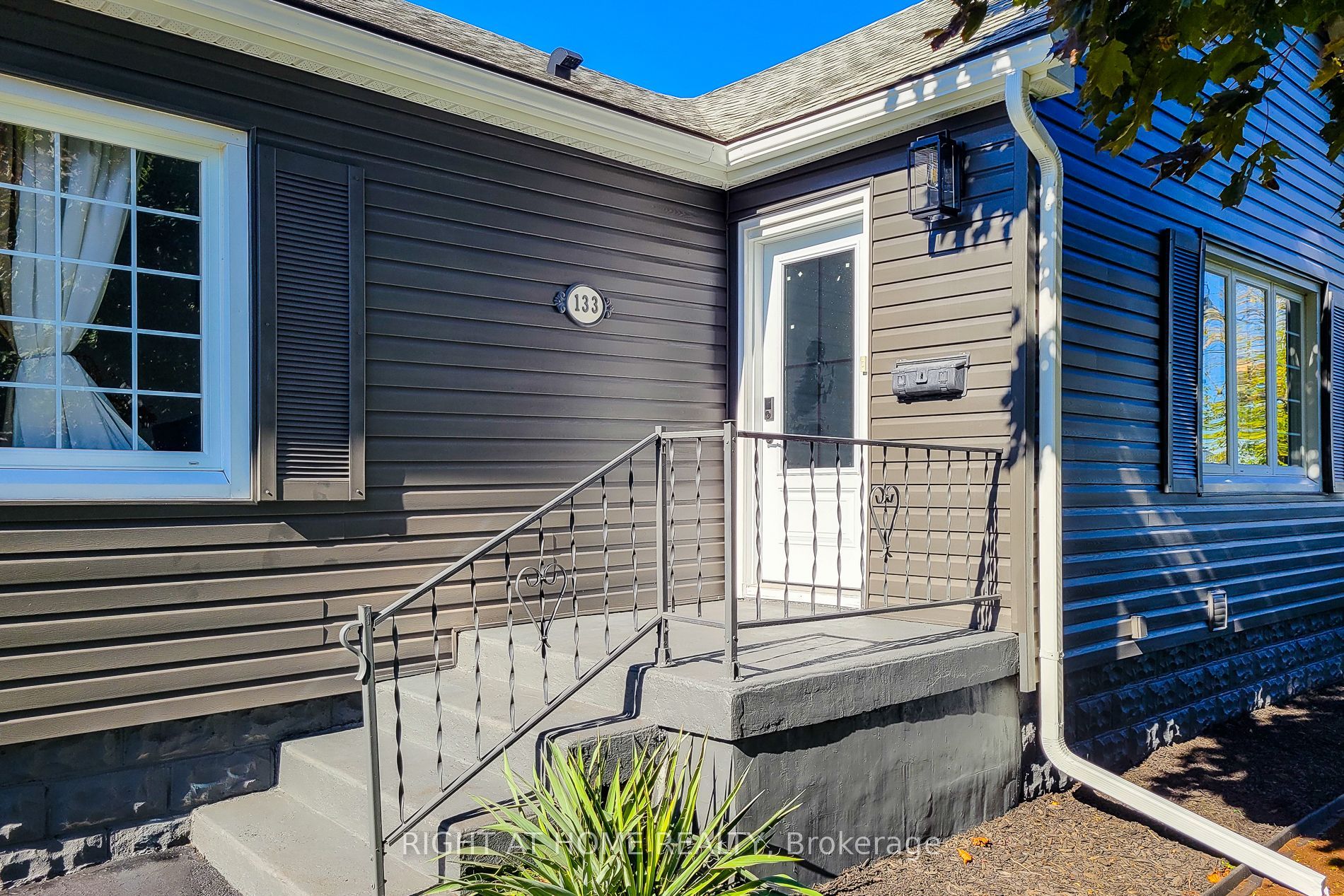 133 Corman Ave
