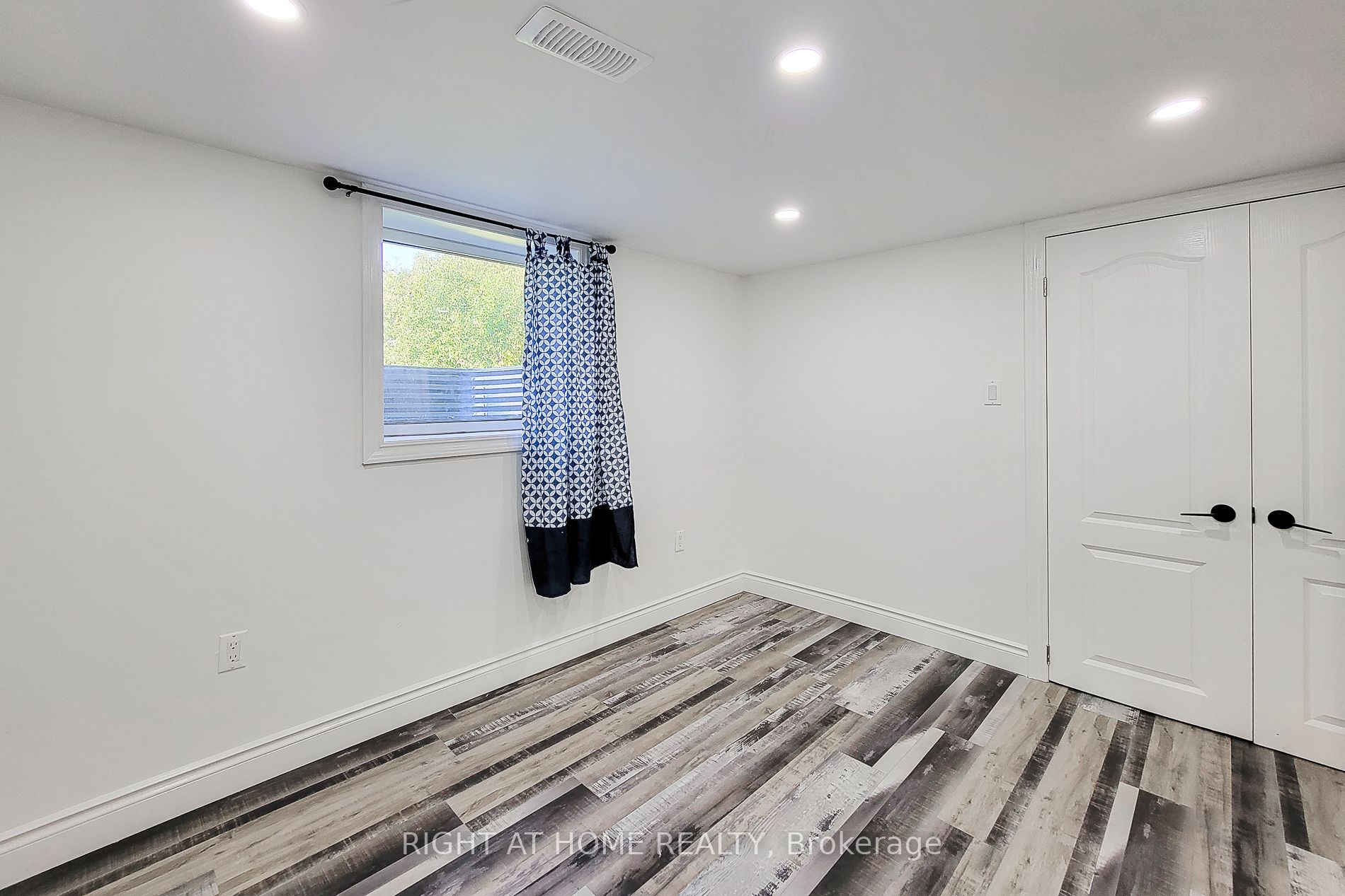 133 Corman Ave