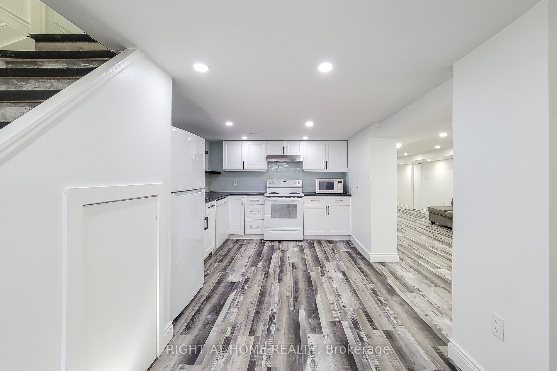 133 Corman Ave