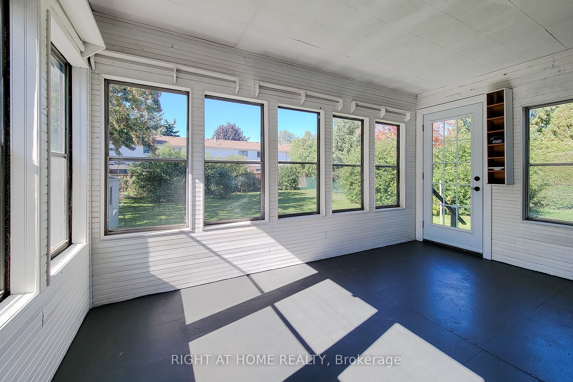 133 Corman Ave