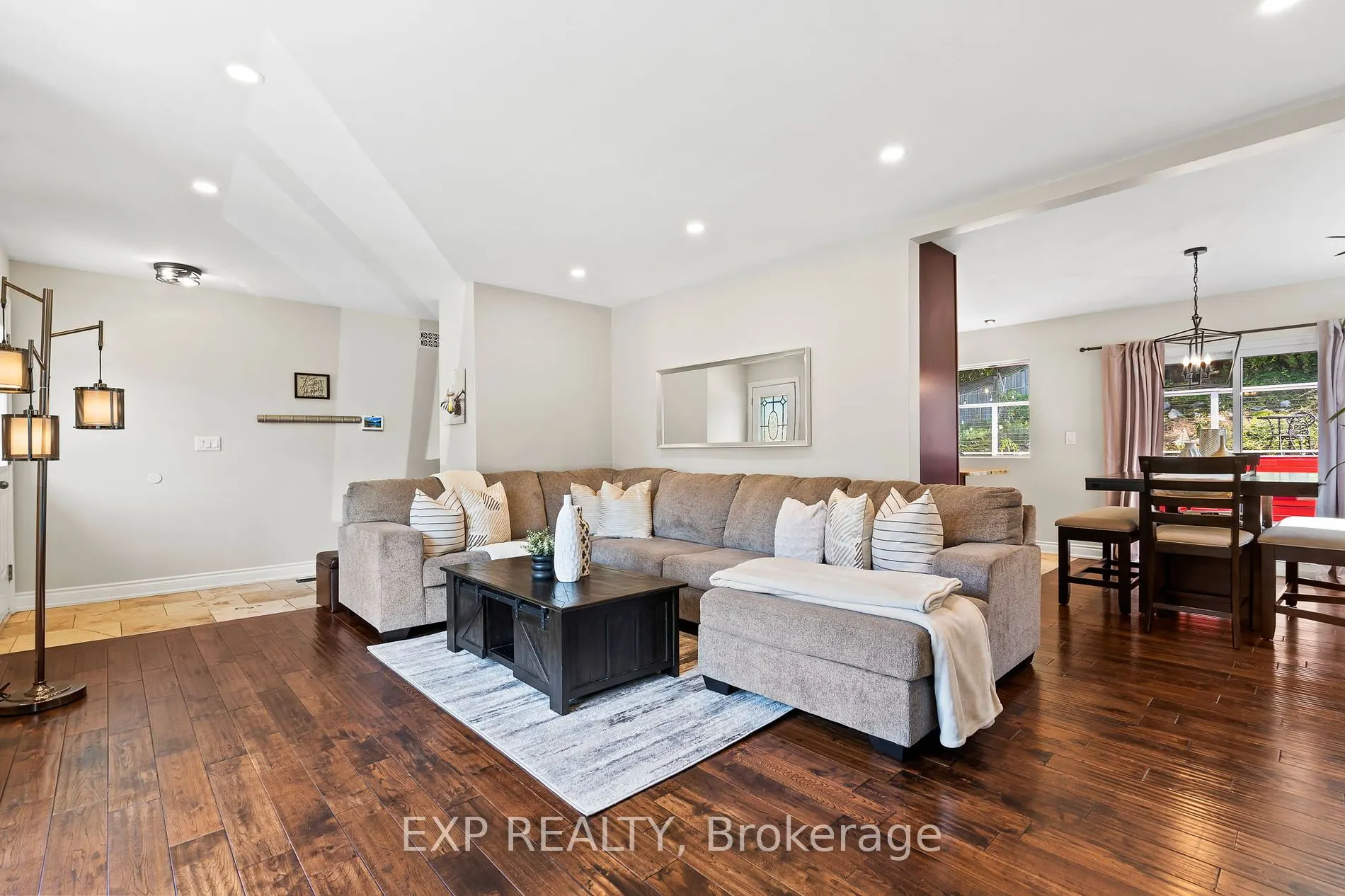 17 Battlefield Dr