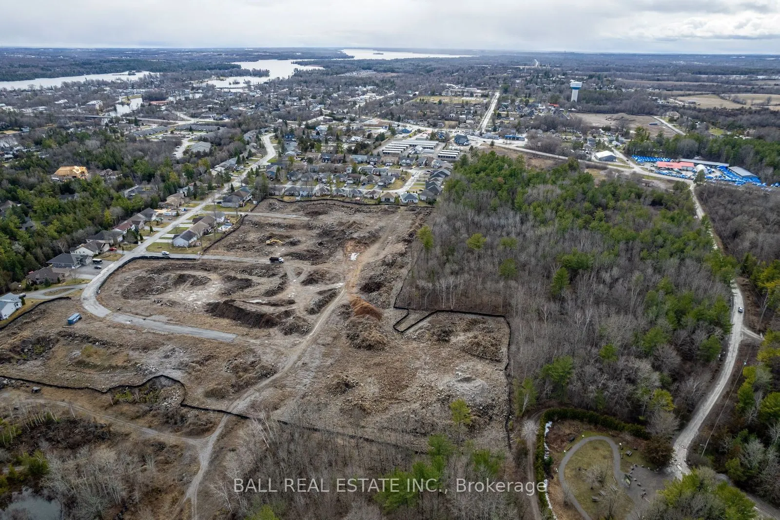 13 Hemlock Cres