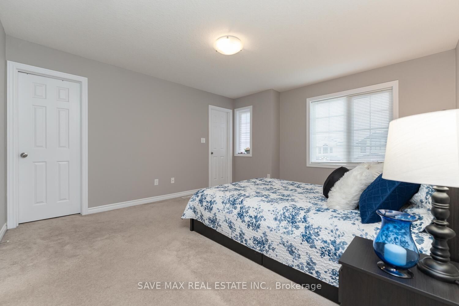 56 Honey St