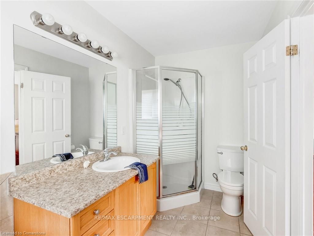 56 Geranium Ave