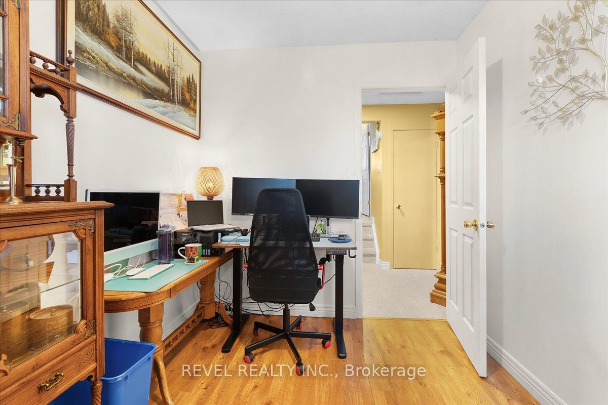 122 Lakeshore Rd, #8