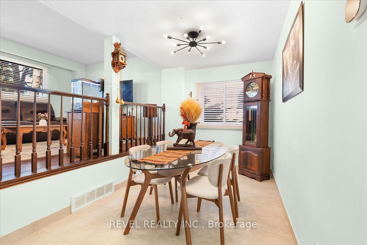 122 Lakeshore Rd, #8