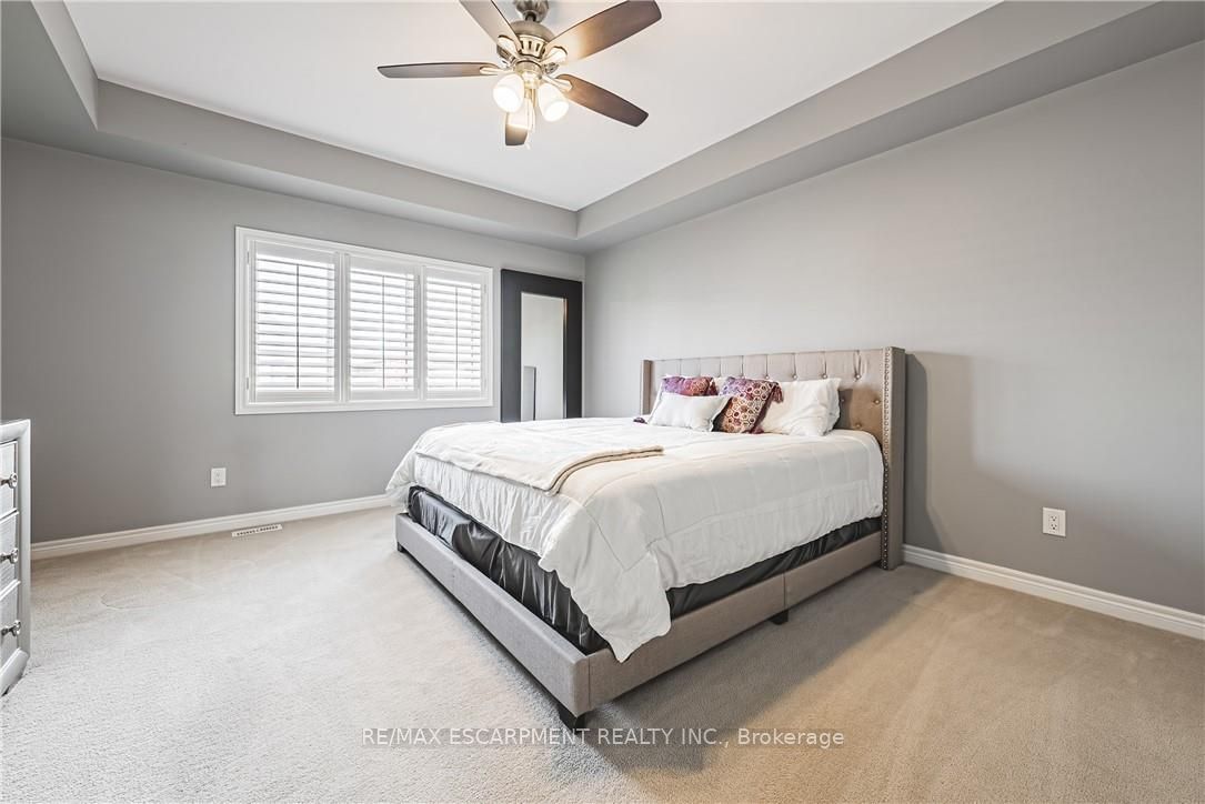 51 Narbonne Cres