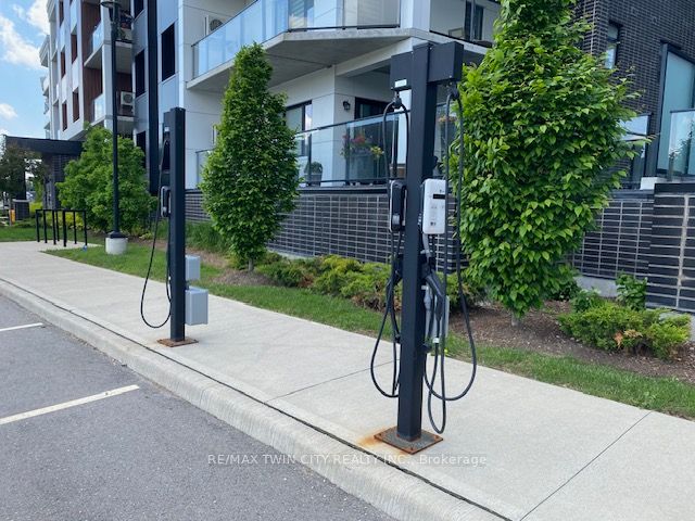 245 Grey Silo Rd, #302
