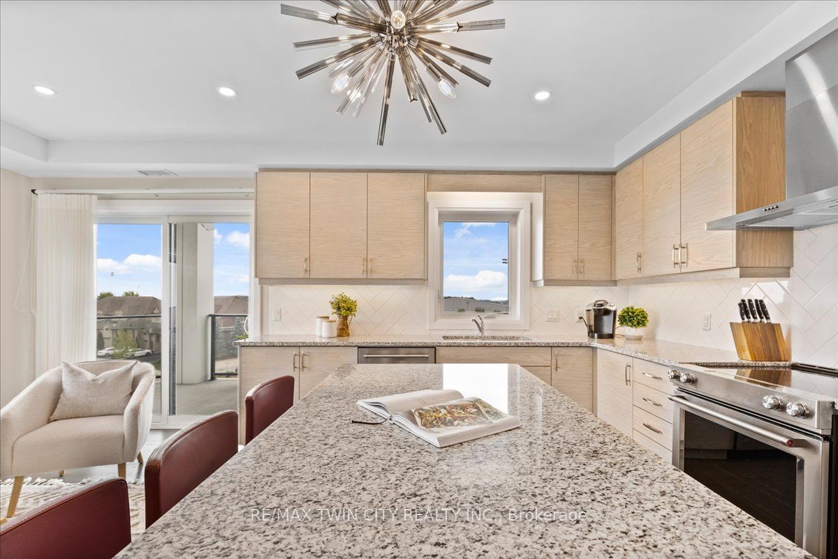 245 Grey Silo Rd, #302