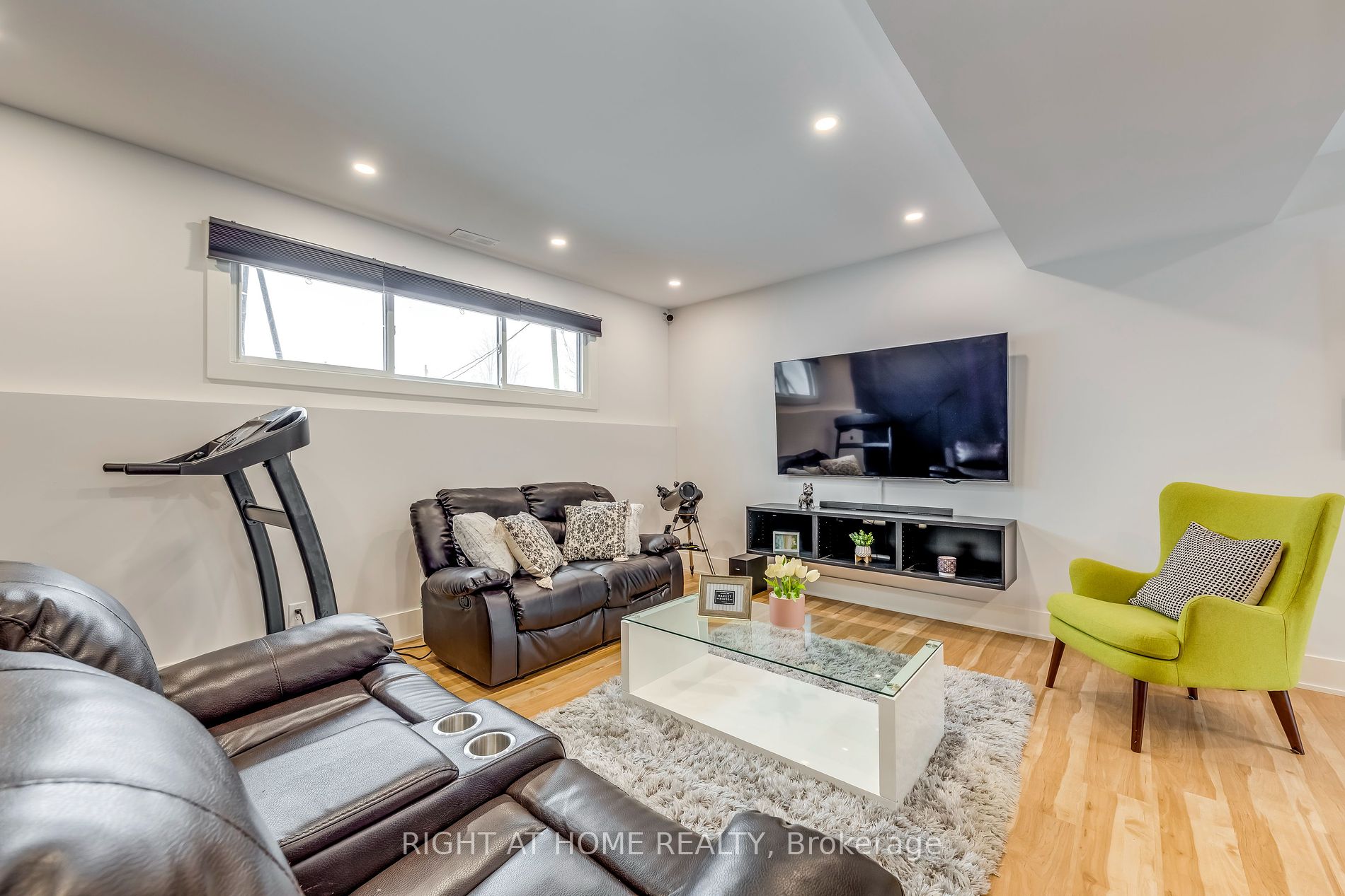 146 7th Concession Rd E