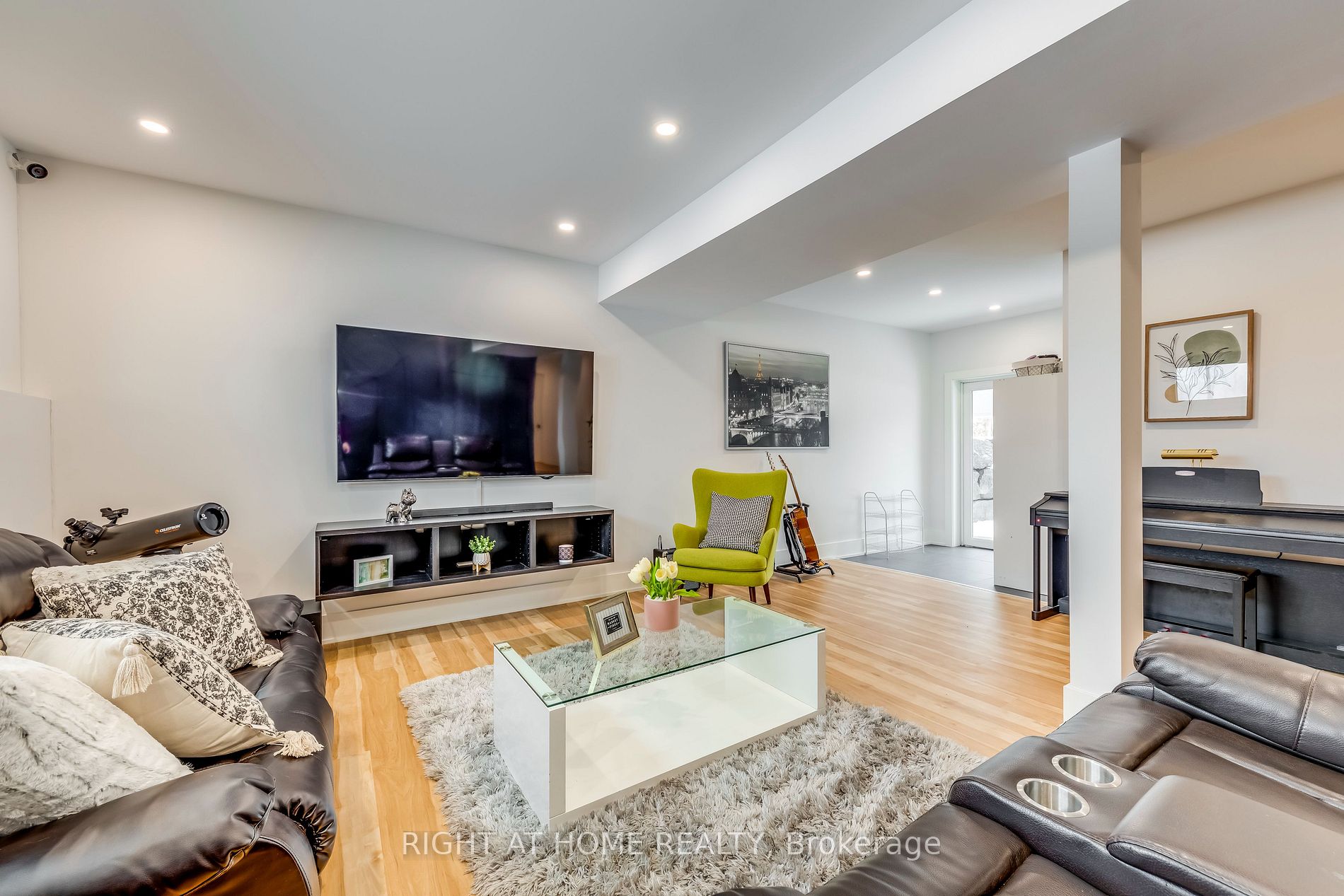 146 7th Concession Rd E