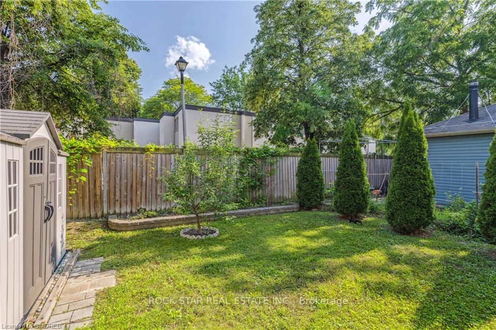 36 Chicory Cres