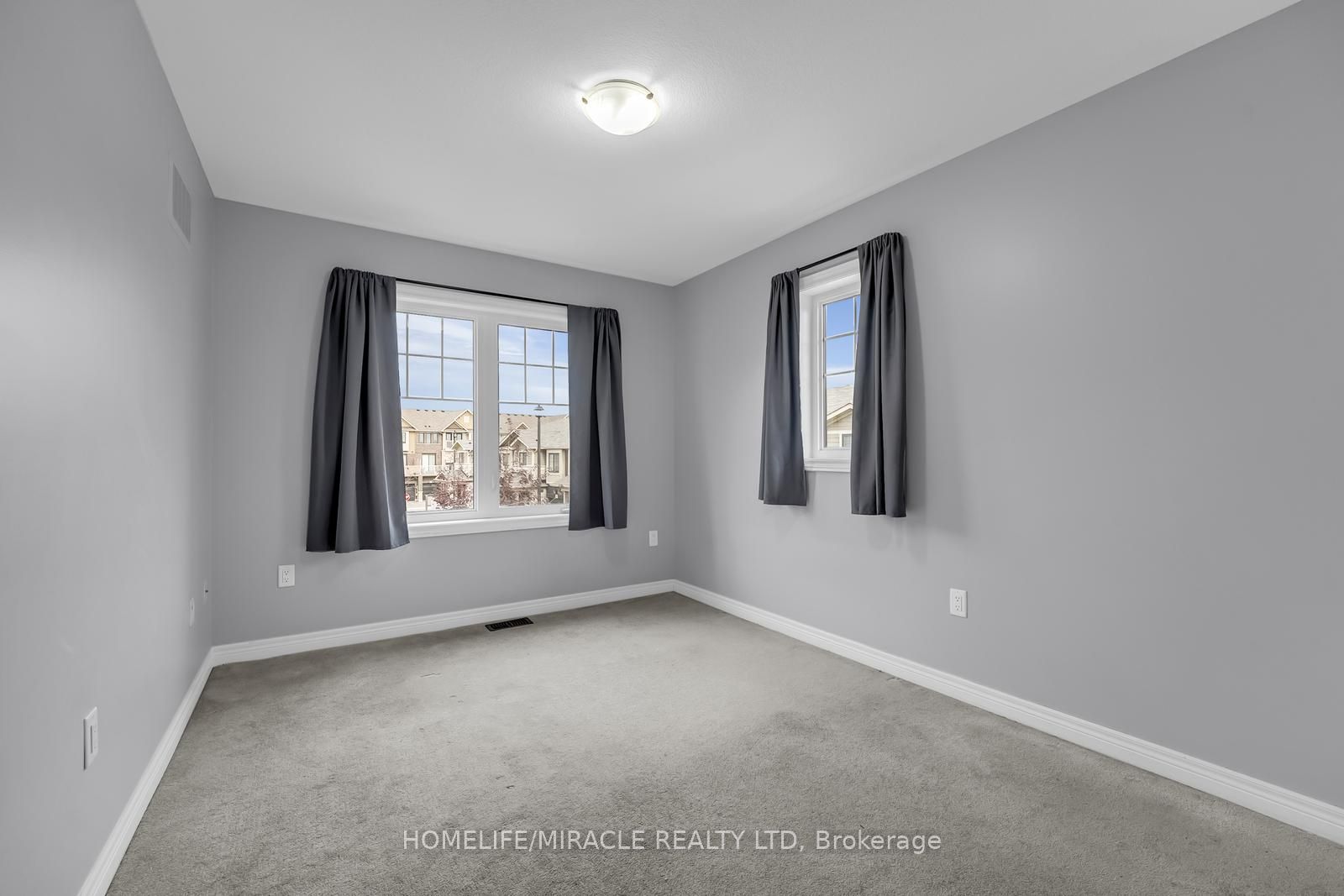 1890 Rymal Rd E, #166