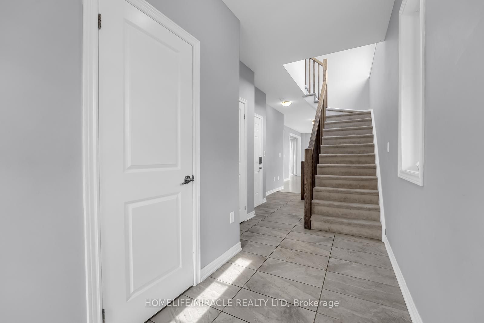 1890 Rymal Rd E, #166