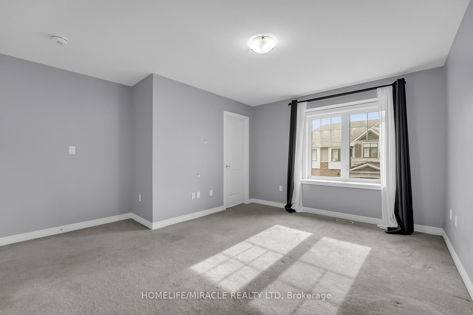 1890 Rymal Rd E, #166