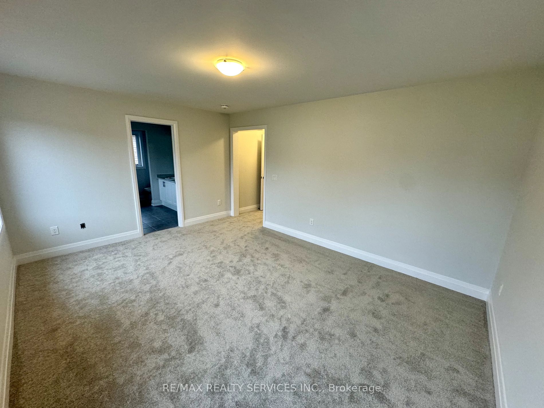 861 Knights Lane
