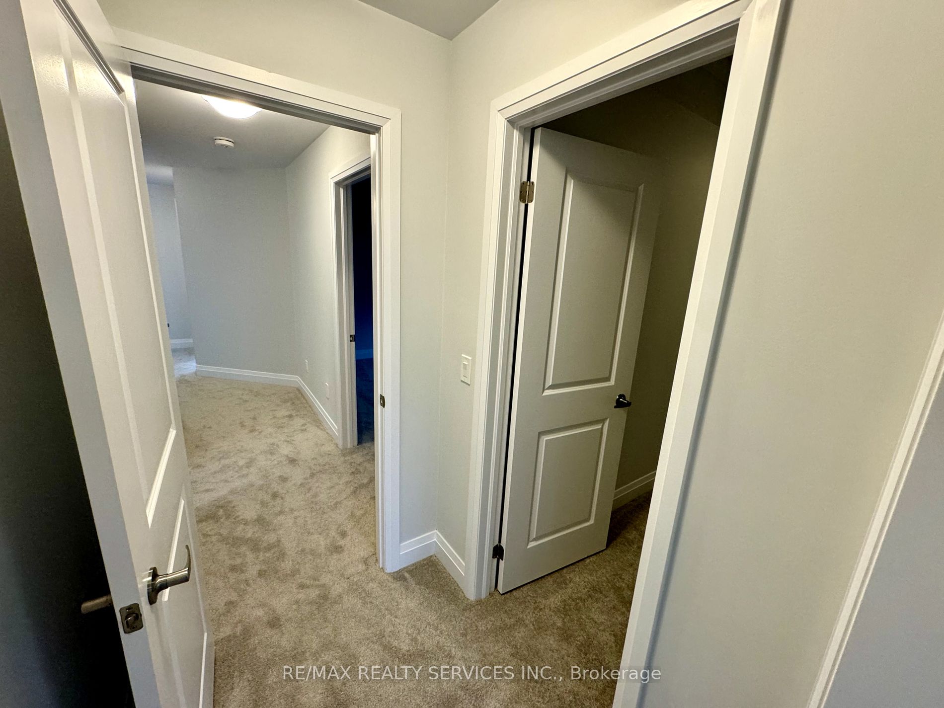 861 Knights Lane