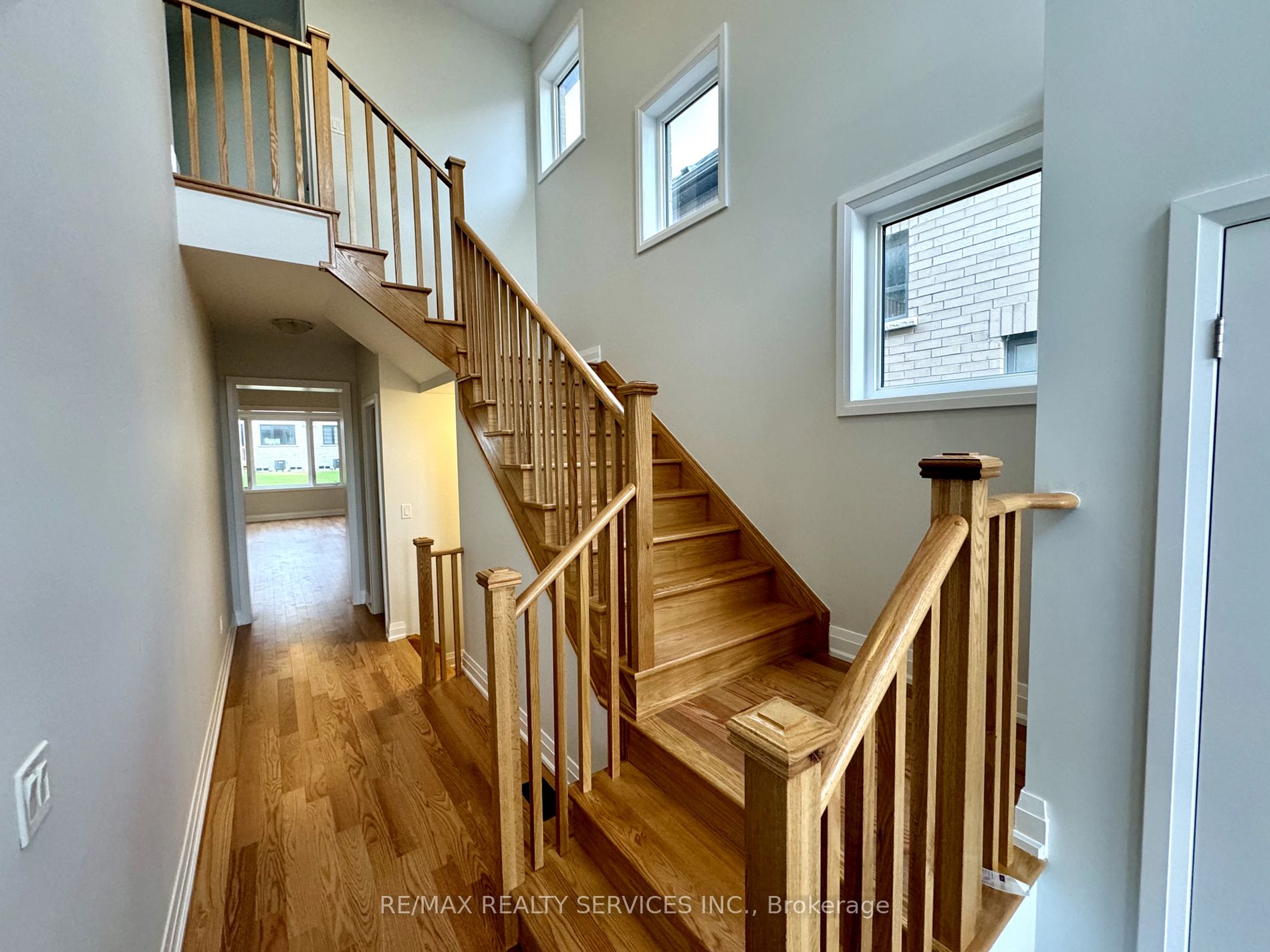 861 Knights Lane