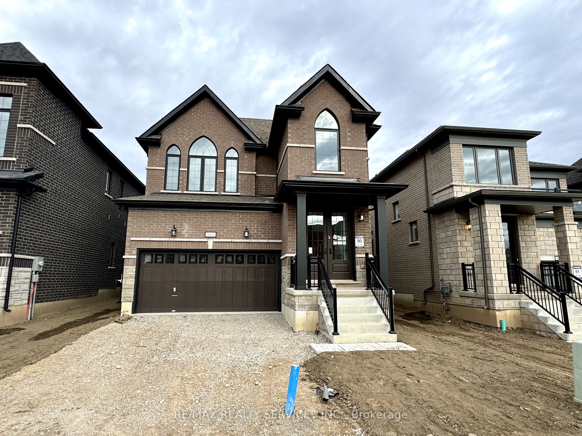 861 Knights Lane