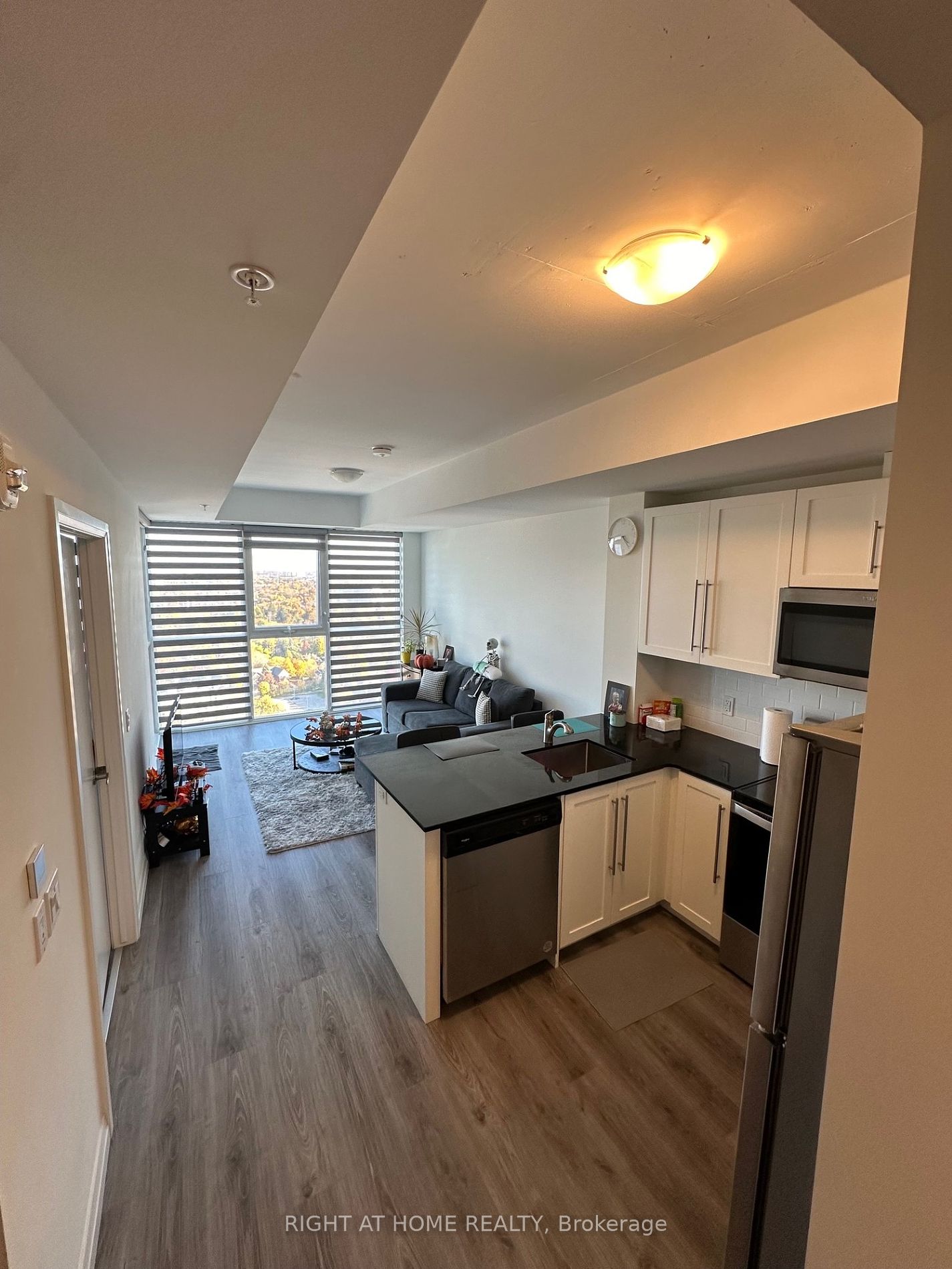 108 Garment St, #2303
