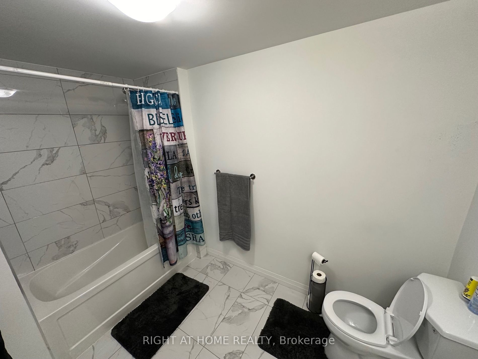 108 Garment St, #2303