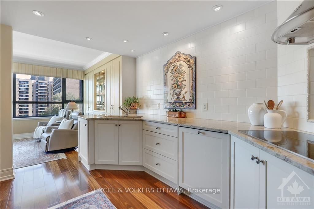 40 BOTELER St, #503