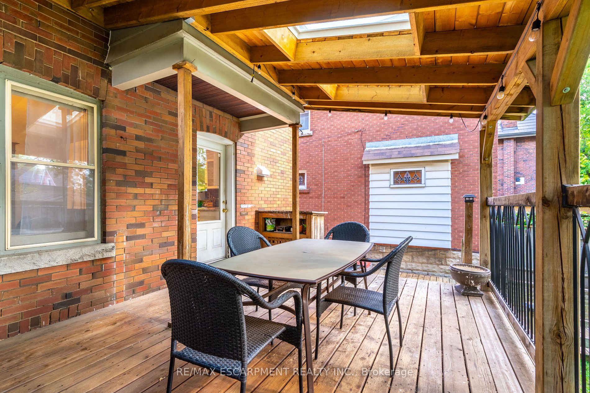 56 Newton Ave