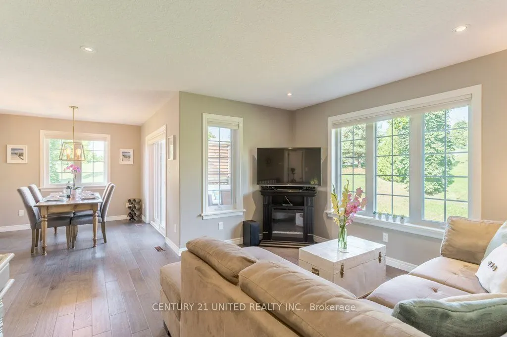 301 Carnegie Ave, #140