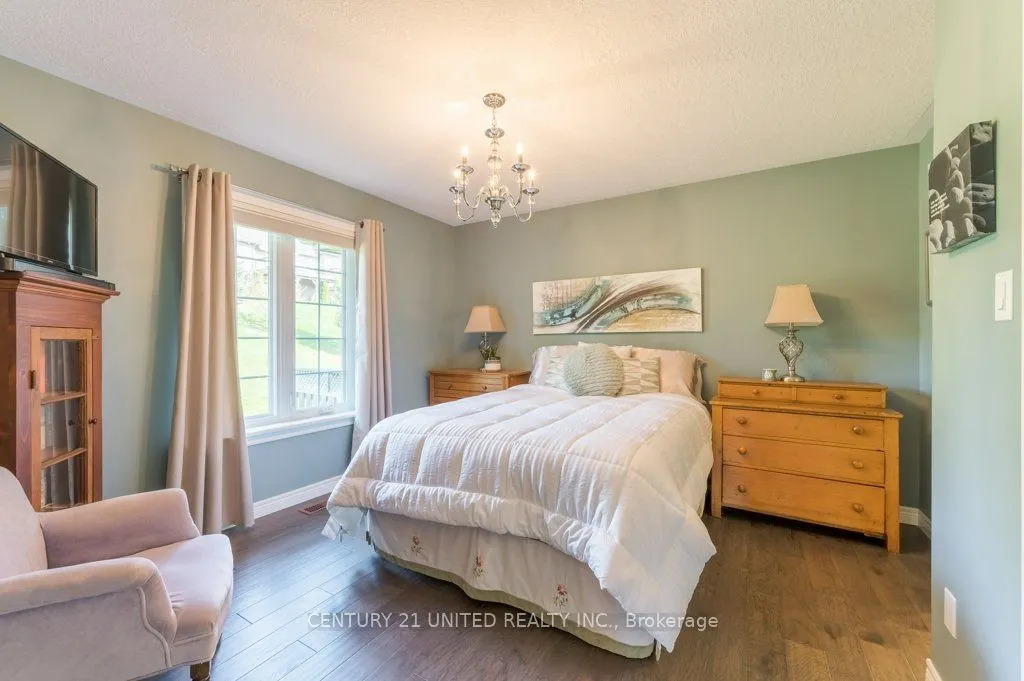 301 Carnegie Ave, #140