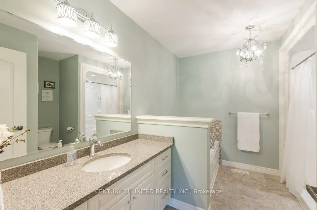 301 Carnegie Ave, #140