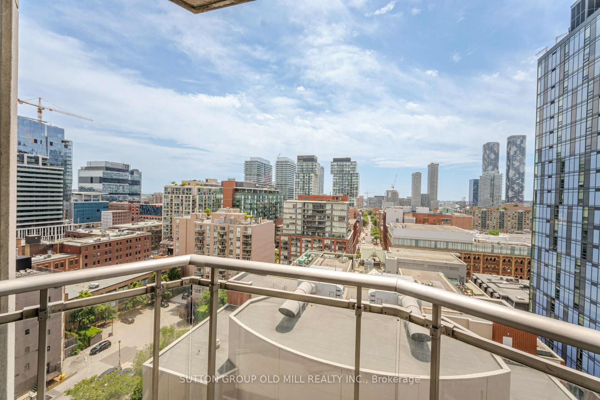 255 Richmond Street E, #1517