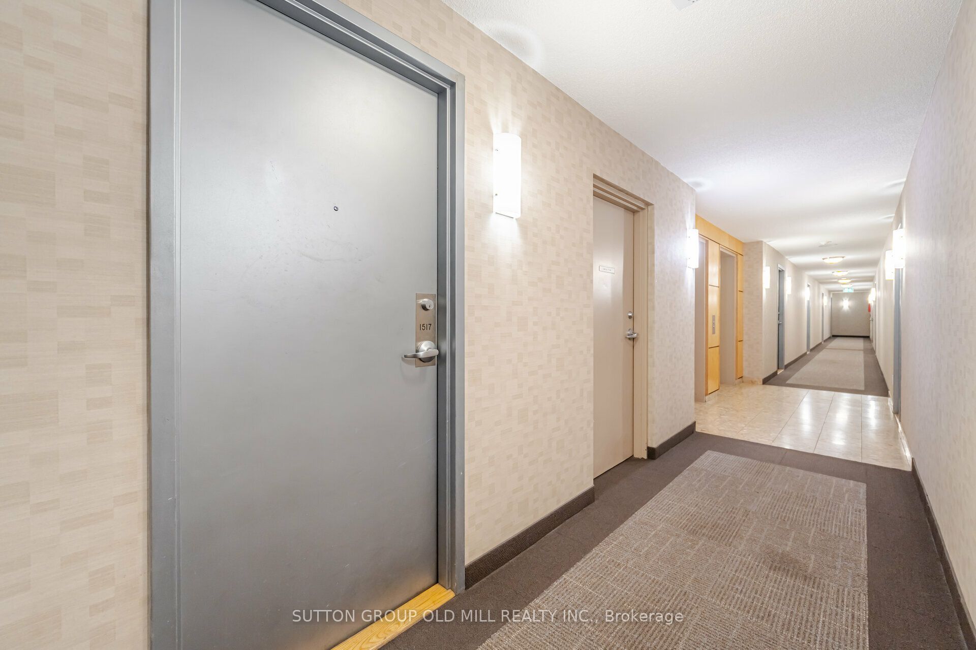 255 Richmond Street E, #1517