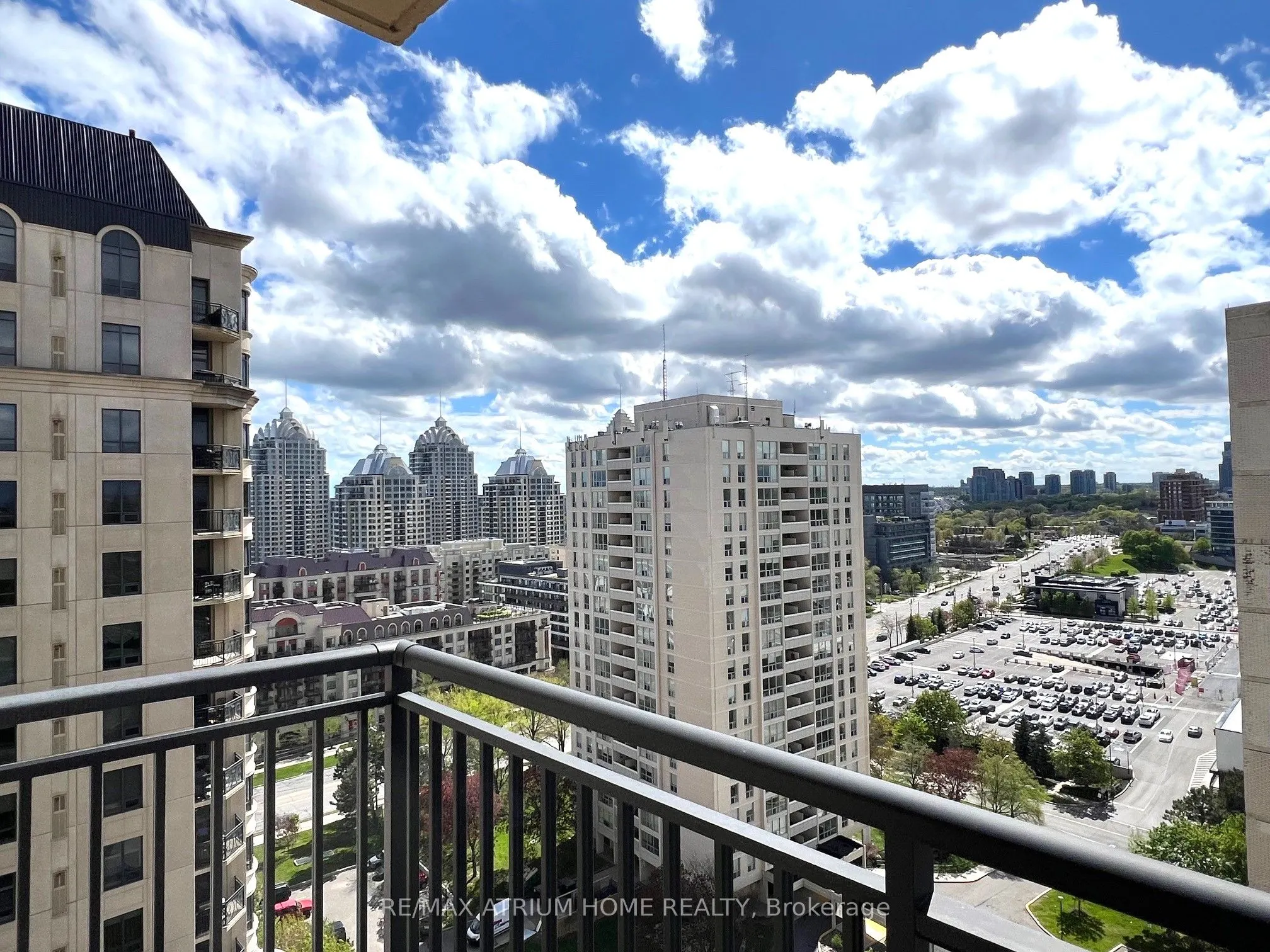 662 Sheppard Avenue E, #1705