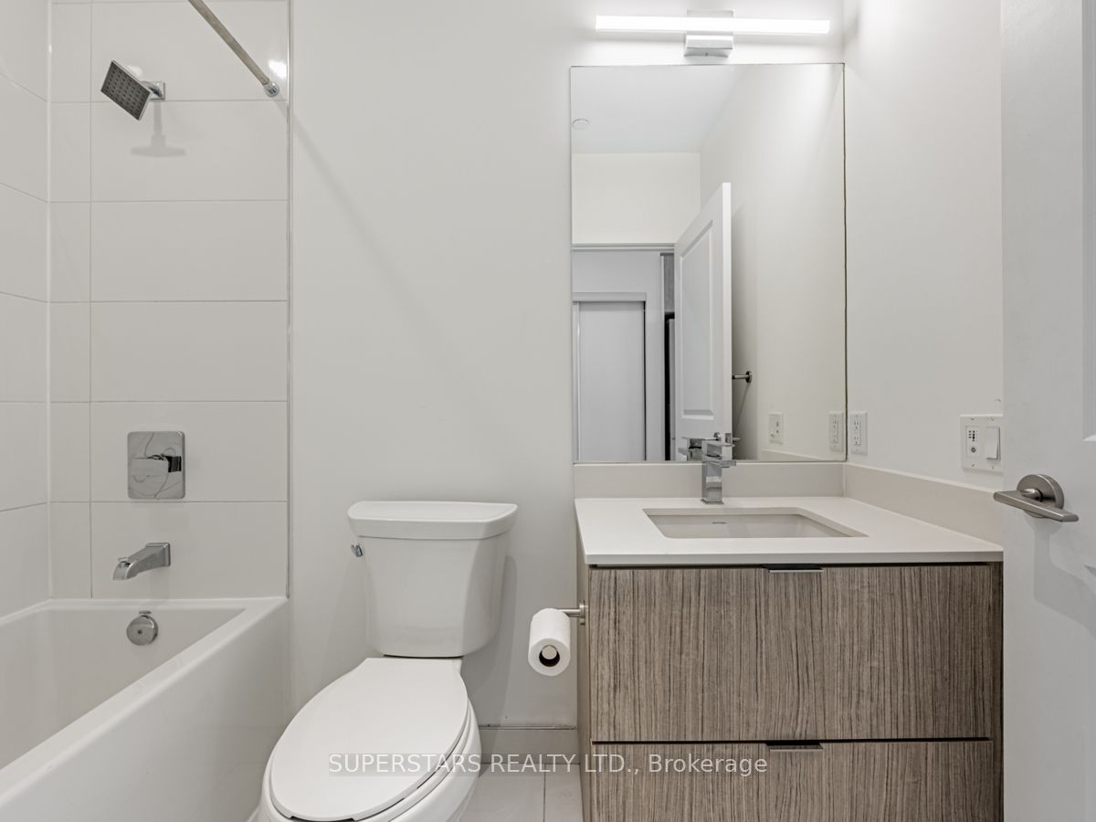 395 Bloor Street E, #4508