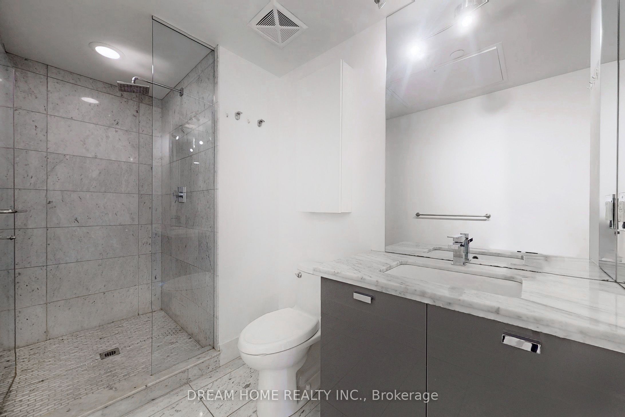 32 Davenport Road, #1306
