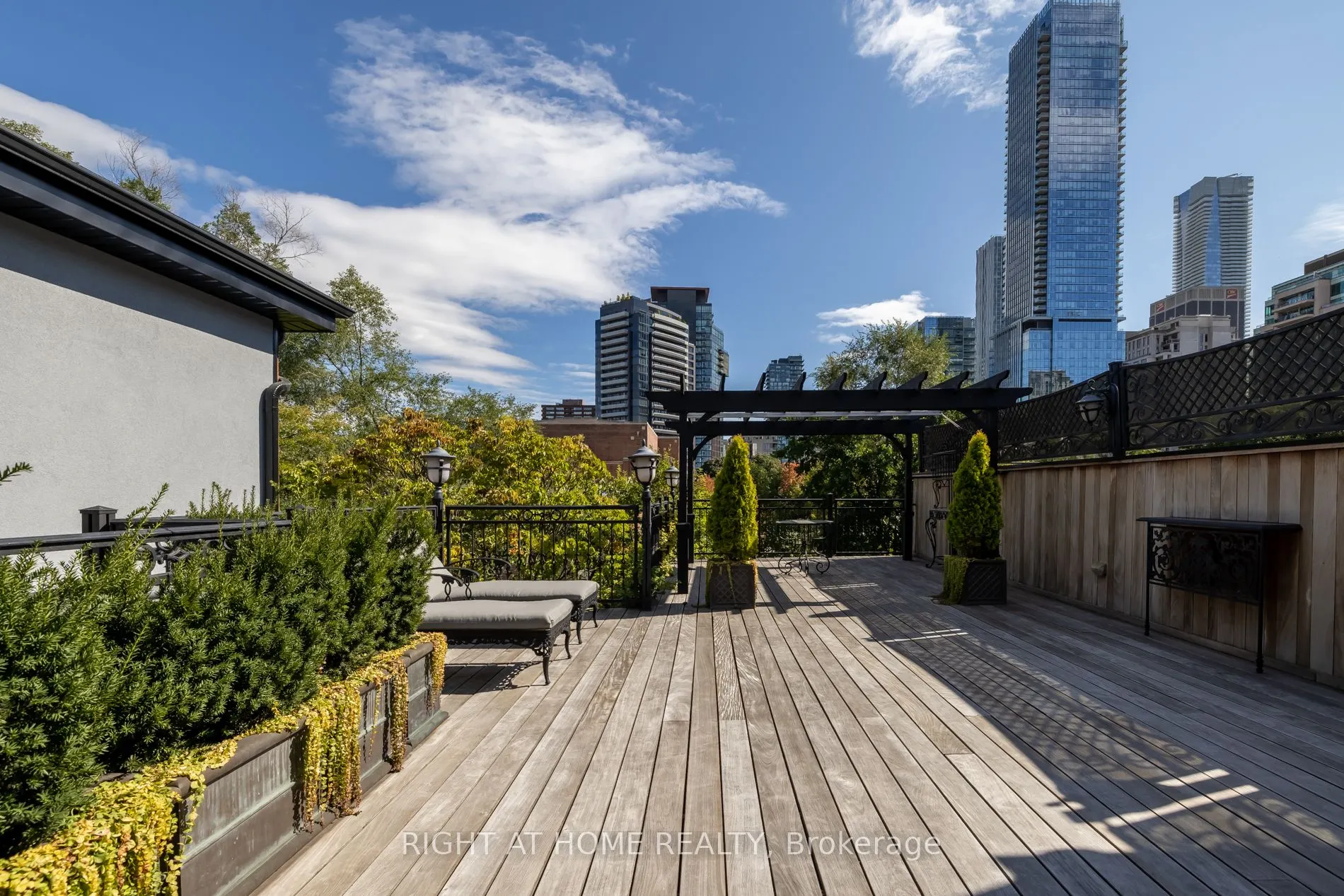 51 Hazelton Avenue