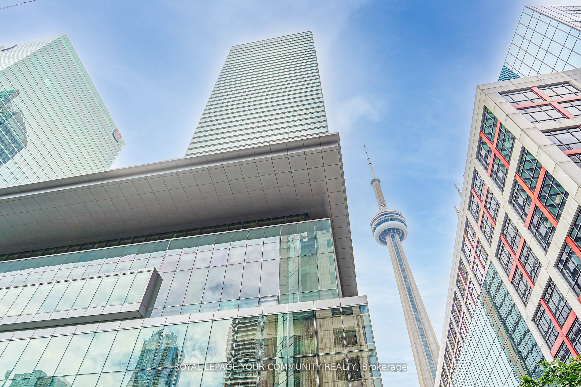 183 Wellington Street W, #3903