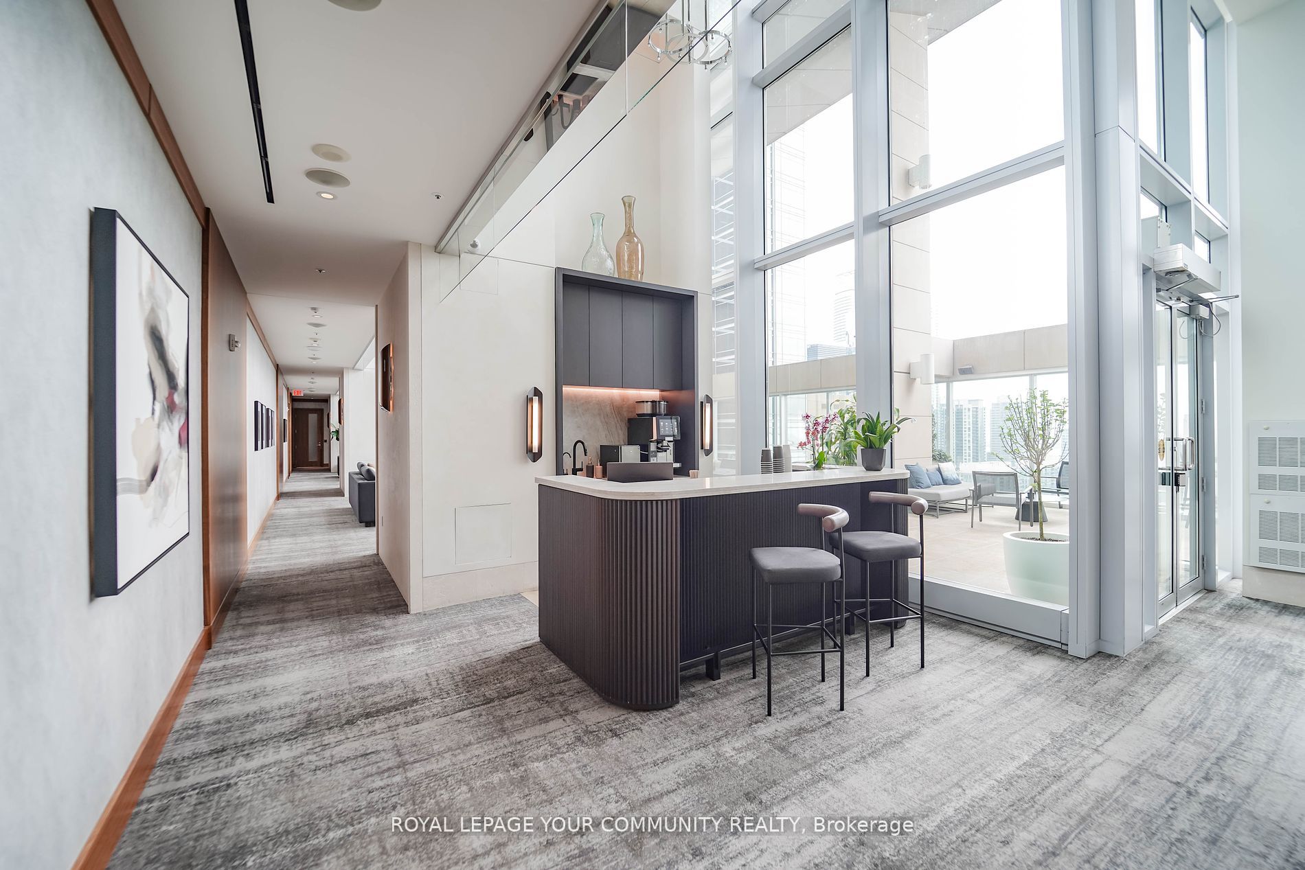 183 Wellington Street W, #3903