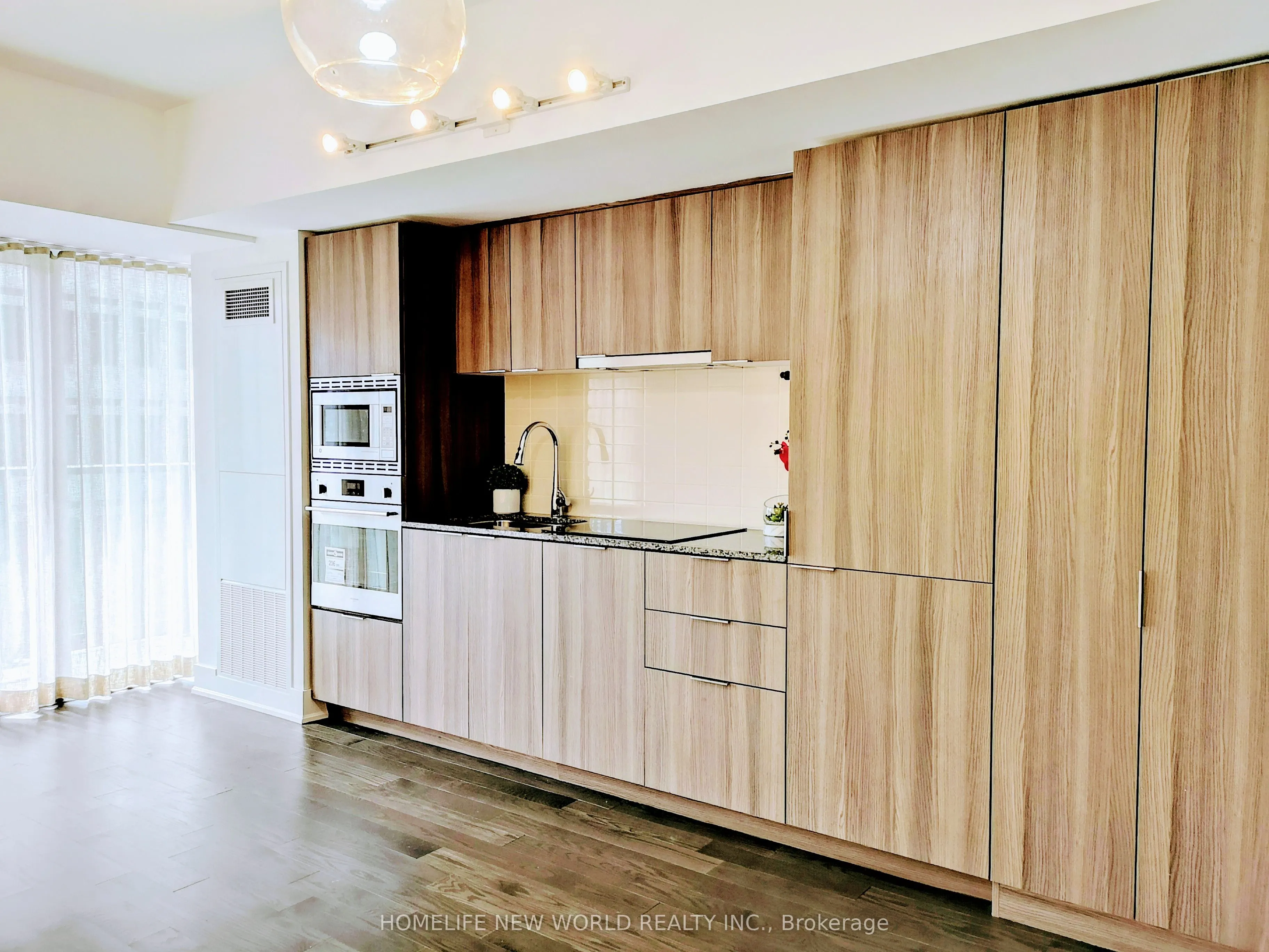955 Bay Street, #1108